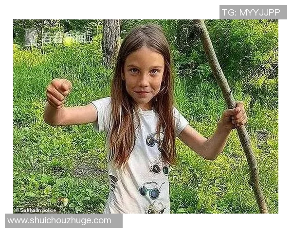 足球明星家庭暴力事件曝光妻子遭殴打视频引发社会广泛关注与讨论 足球明星家庭暴力事件曝光妻子遭殴打视频引发社会广泛关注与讨论